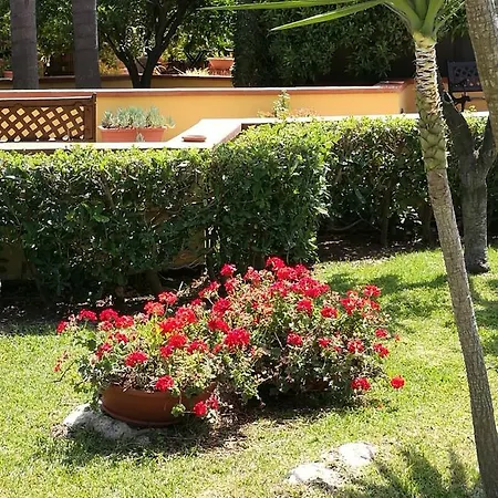 Immersa Nel Verde Szirakúza